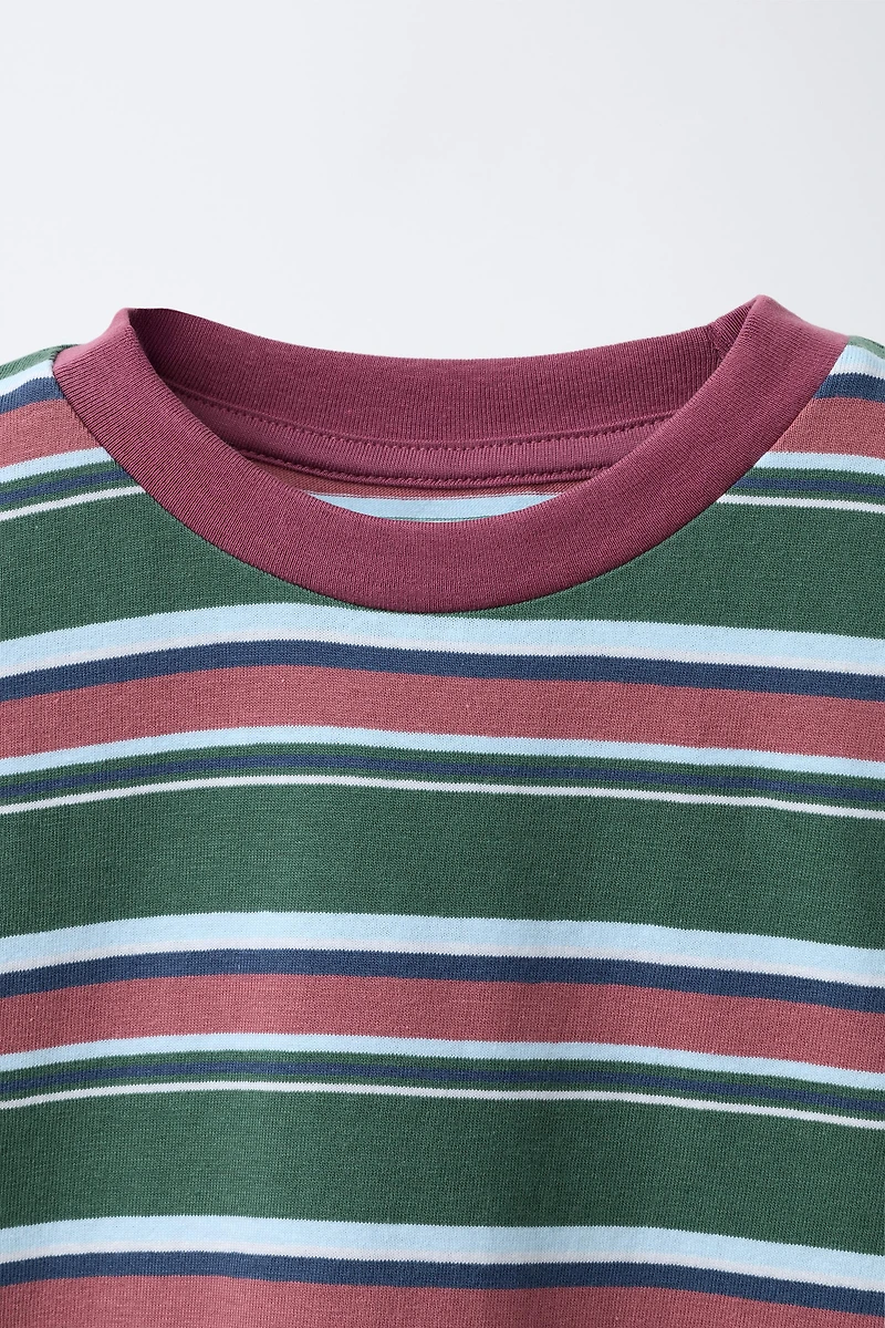 STRIPED PRINT T-SHIRT
