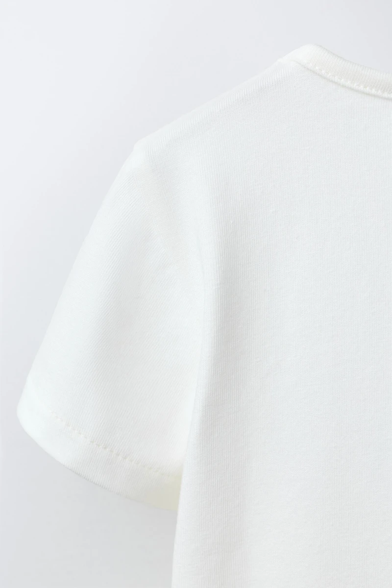 HEART CUT OUT T-SHIRT