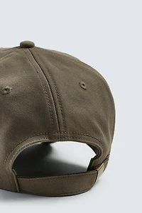 TEXT EMBROIDERED CAP