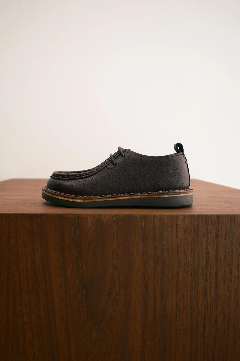 LEATHER SHOES