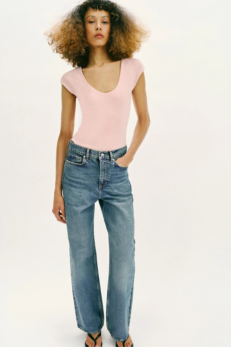 ROUND NECK BODYSUIT