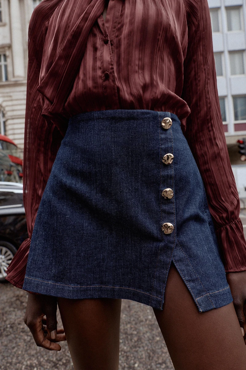 BUTTON WRAP SKORT