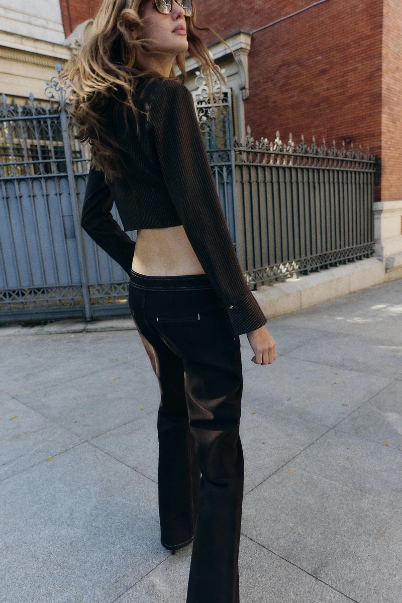 STRIPED SHOULDER PAD CROP SHIRT