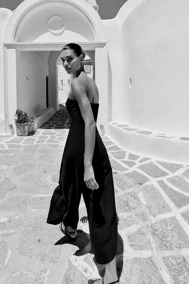 MIDI STRAPLESS JUMPSUIT