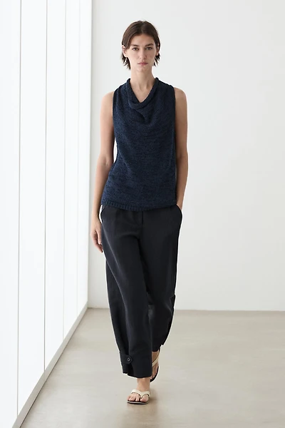 Flowing linen blend pants with buttoned tab detail