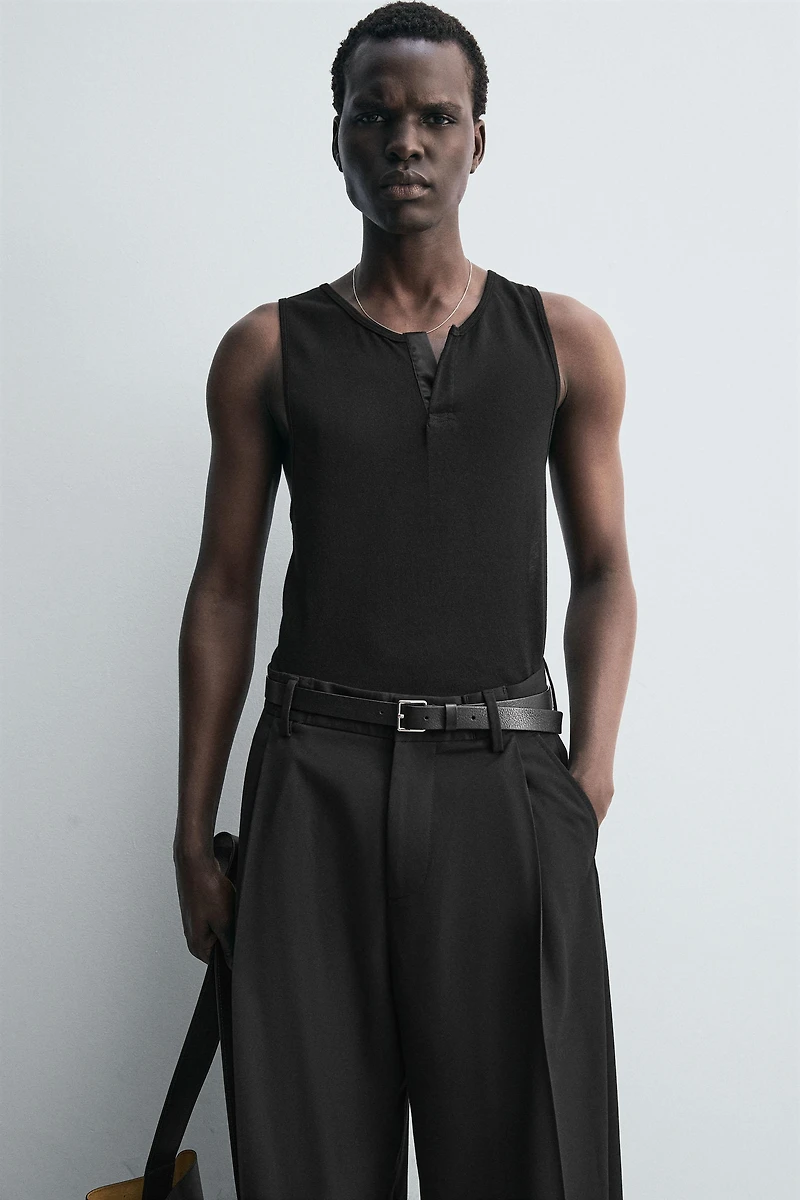 PLEATED WIDE FIT PANTS