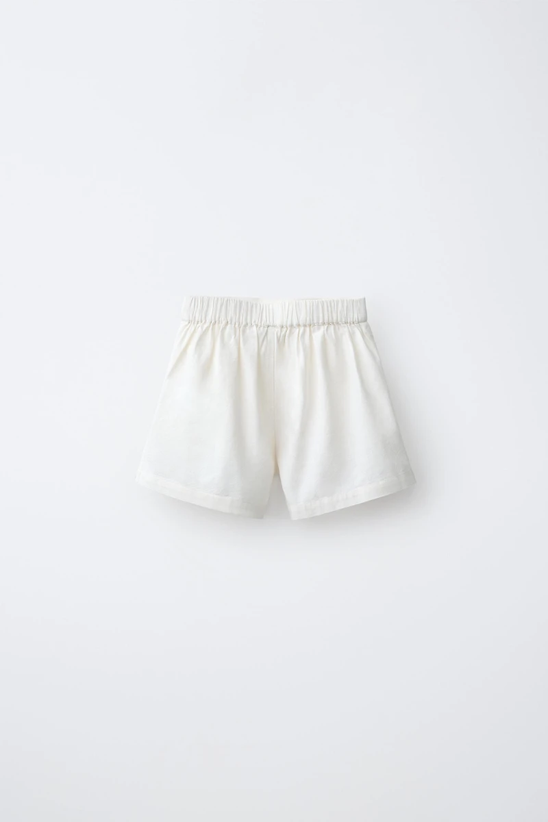 SHORT BRODÉ FLEURS AVEC COTON ET LIN
