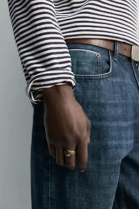 EMBOSSED SIGNET RING