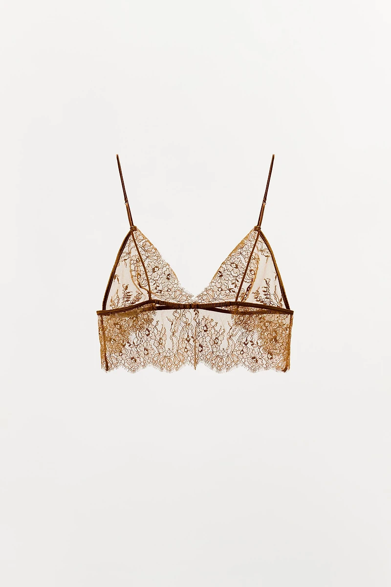 LACE TRIANGLE BRALETTE