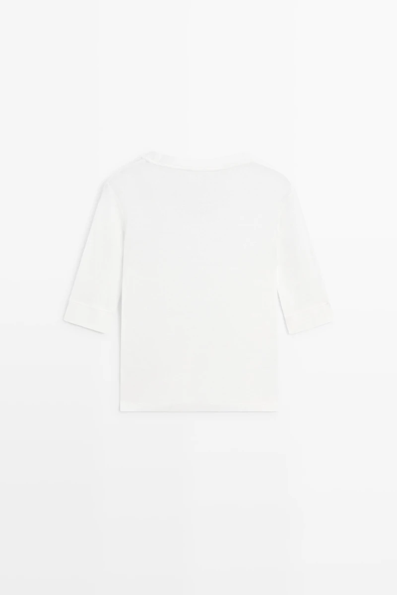 100% cotton scoop neck T-shirt