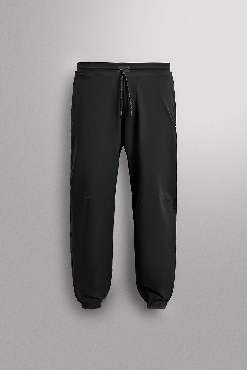 TECHNICAL TRAINING PANTS