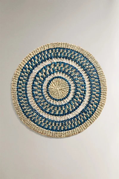 ROUND COLORED WOVEN PLACEMAT