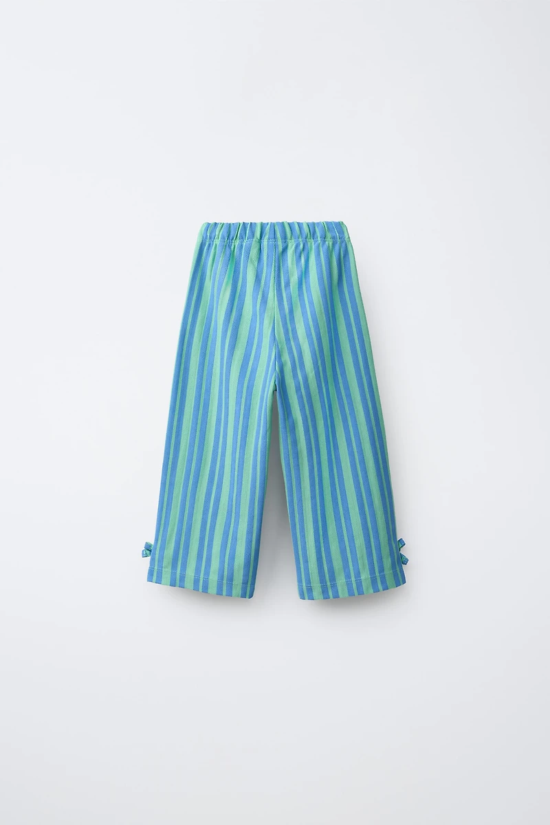 PANTALON STRUCTURÉ À RAYURES ET LACETS