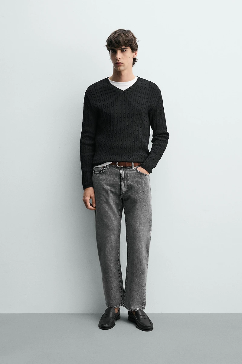 LIGHTWEIGHT REGULAR FIT JEANS