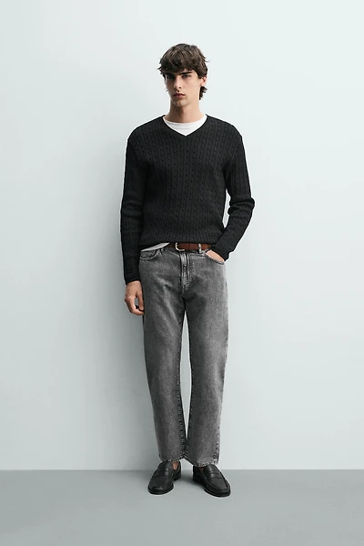 LIGHTWEIGHT REGULAR FIT JEANS