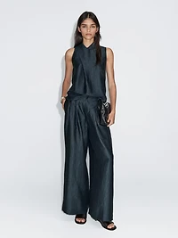 Loose-fitting linen blend trousers