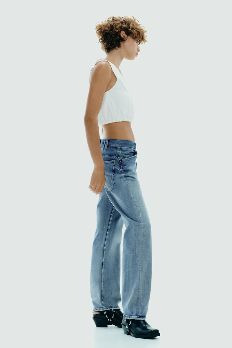 BUTTONED COLLAR TOP