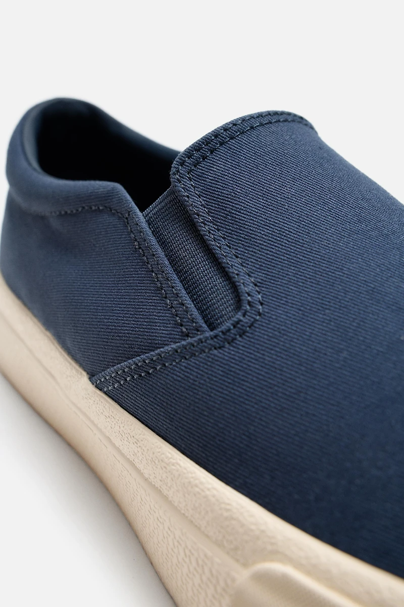 TENNIS SANS LACETS EN TISSU