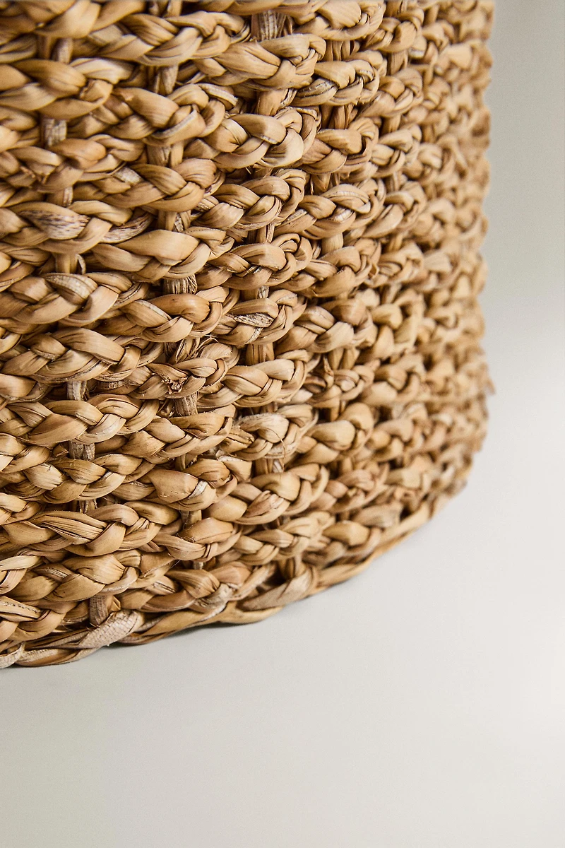 ROUND SEAGRASS BASKET