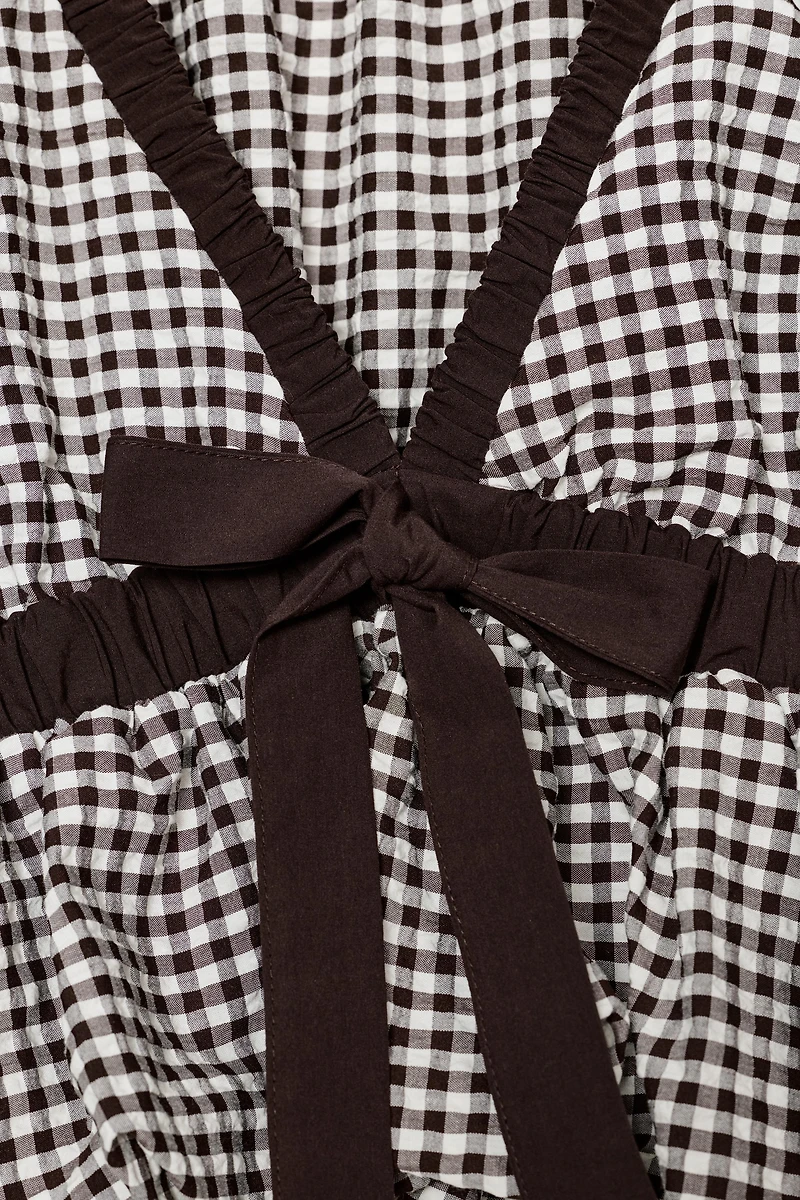 GINGHAM BALLOON TIE TOP