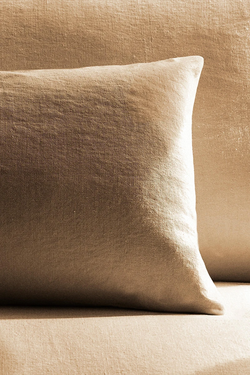 WASHED LINEN THROW PILLOW COVER
