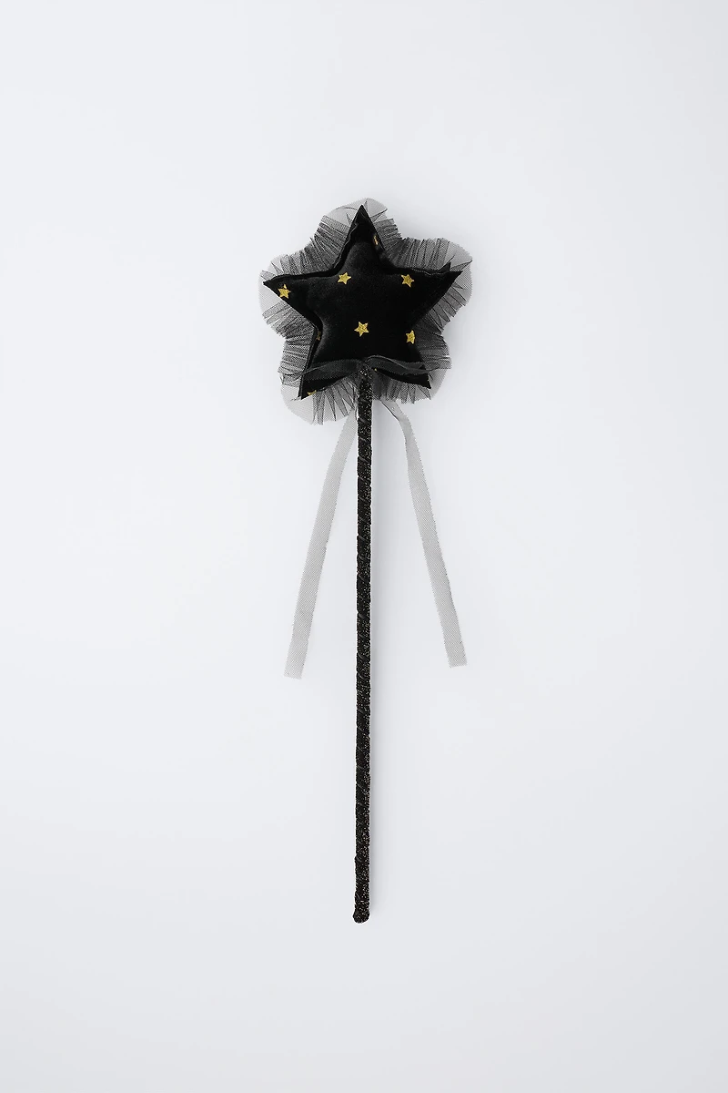 STAR TULLE WAND