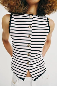 TOP GILET À RAYURES ET BOUTONS