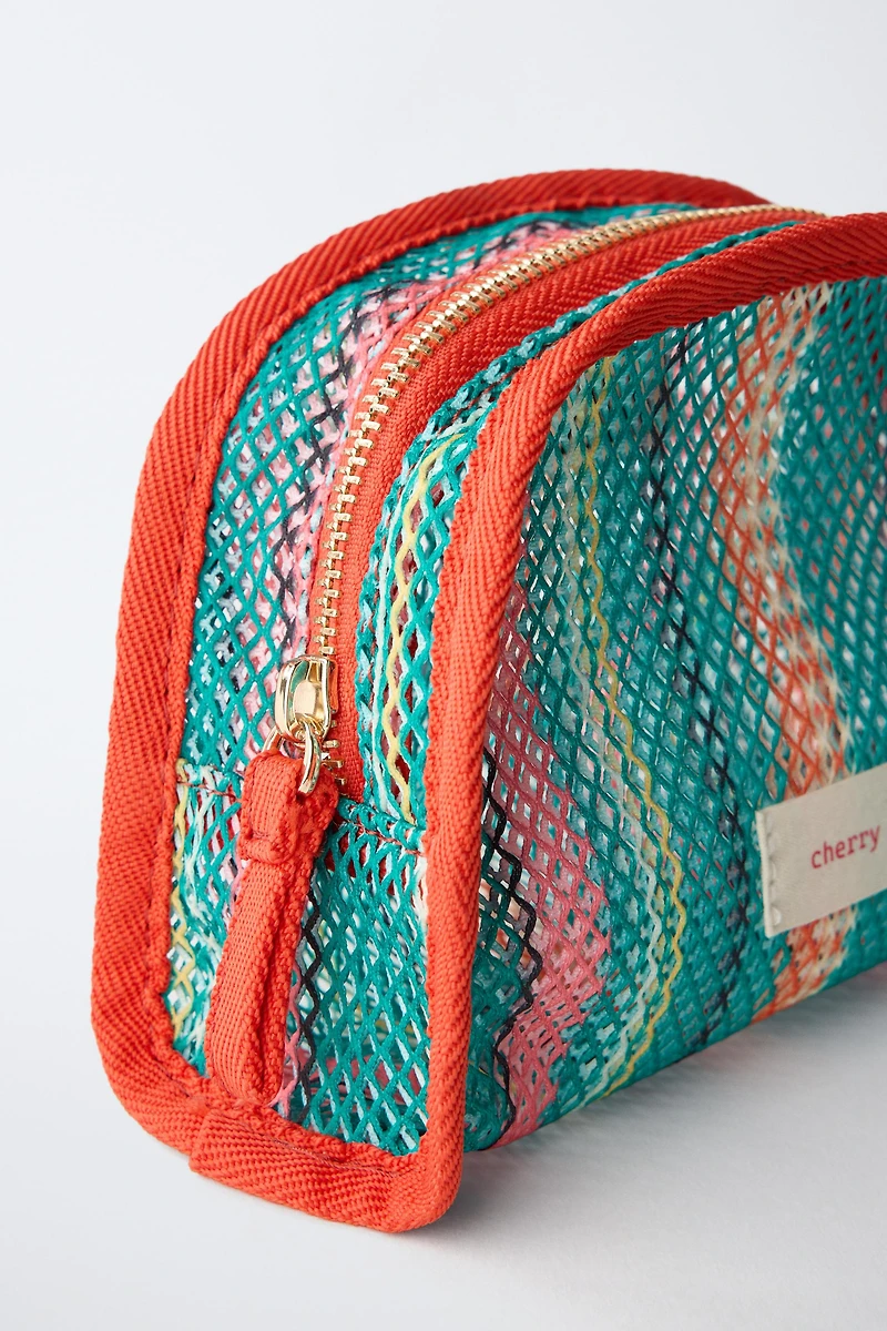 MESH TOILETRY BAG