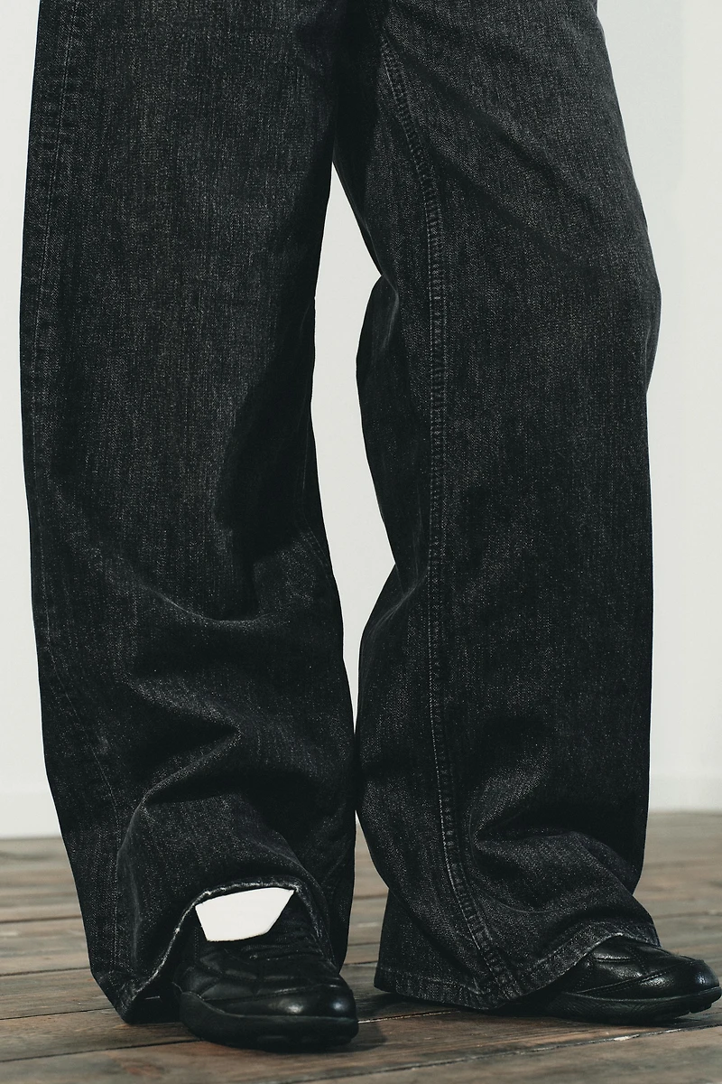 TRF HIGH WAIST CROSSOVER WIDE LEG JEANS