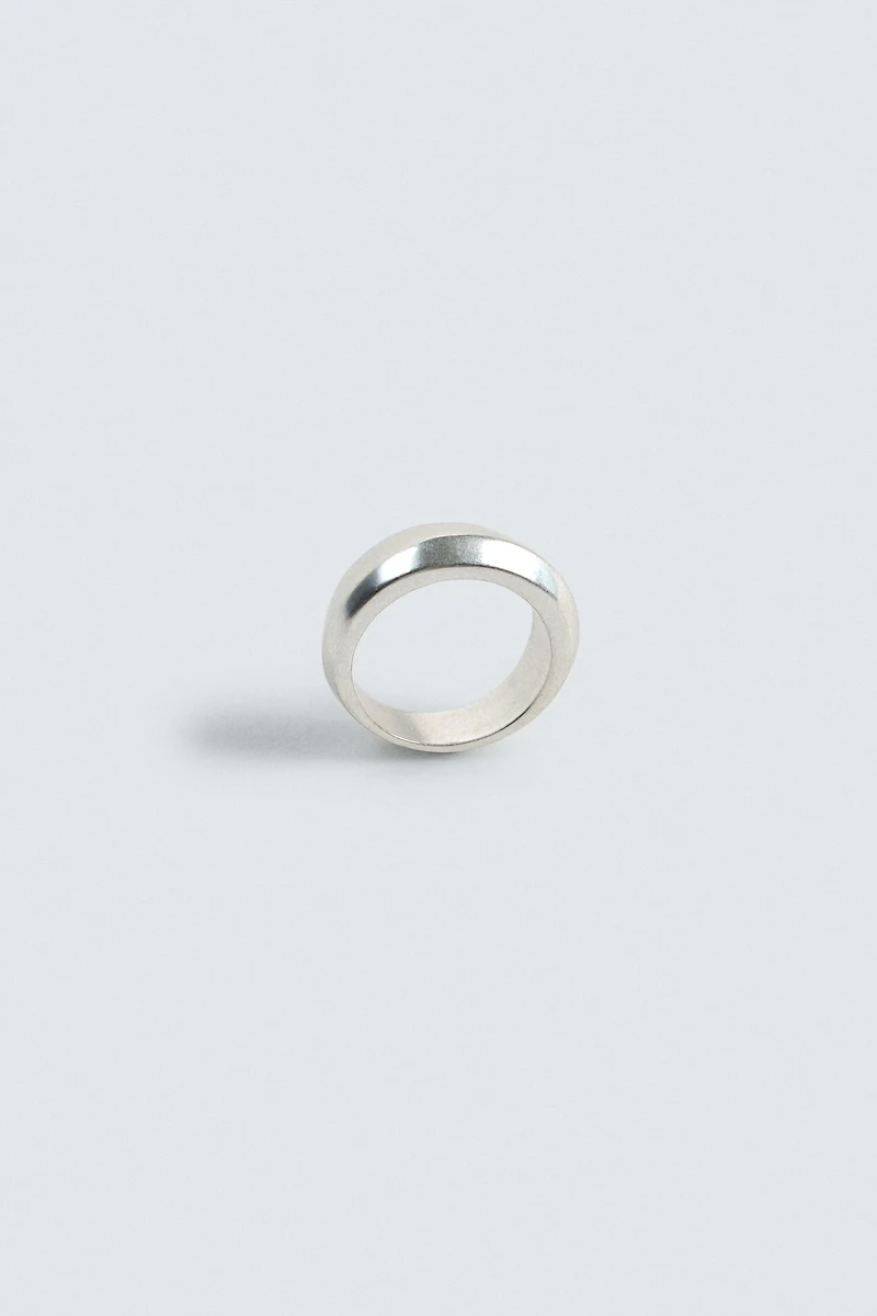 MATTE GEOMETRIC RING