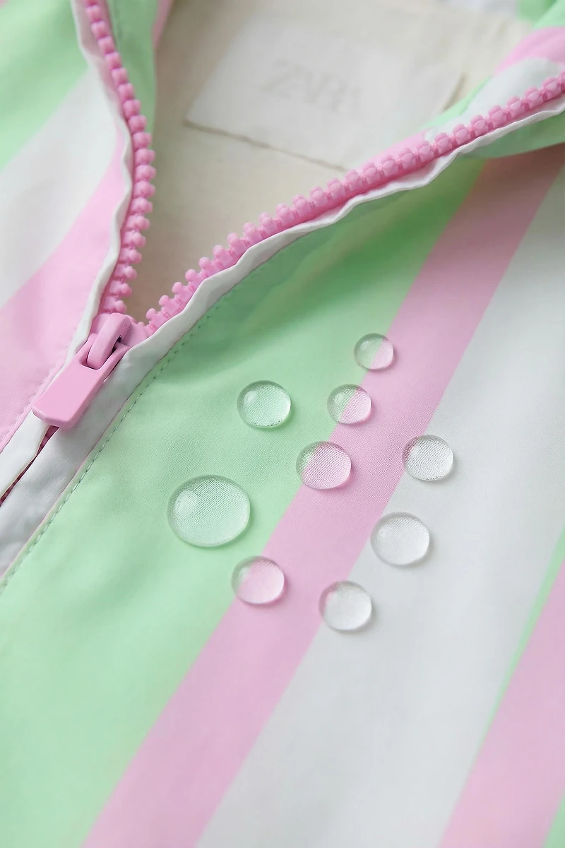 LIGHTWEIGHT STRIPED WATER REPELLENT RAINCOAT