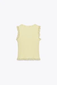 LACE BUTTON TOP