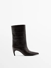 Bottines à talon en cuir grav