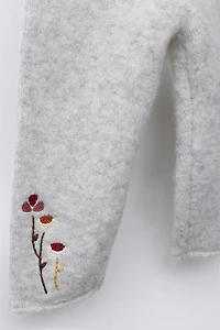 EMBROIDERED FLORAL KNIT PANTS