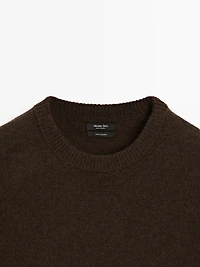 100% cashmere oversize sweater with elbow patches