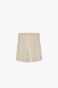 STRAPLESS SATIN EFFECT TOP