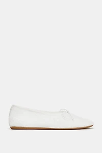 LACE BALLERINA FLATS