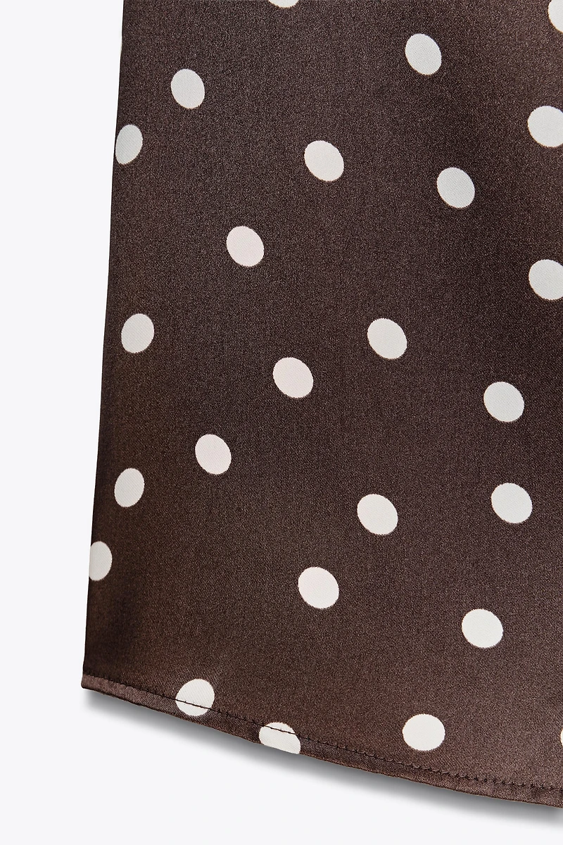 STRAPLESS SATIN EFFECT TOP