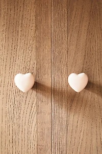 SET OF CHILDREN’S HEART KNOBS (SET OF 2)