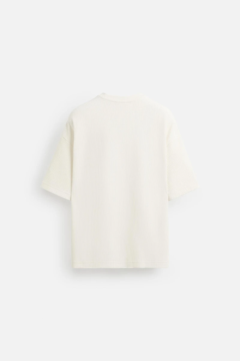 T-SHIRT STRUCTURE VERTICALE
