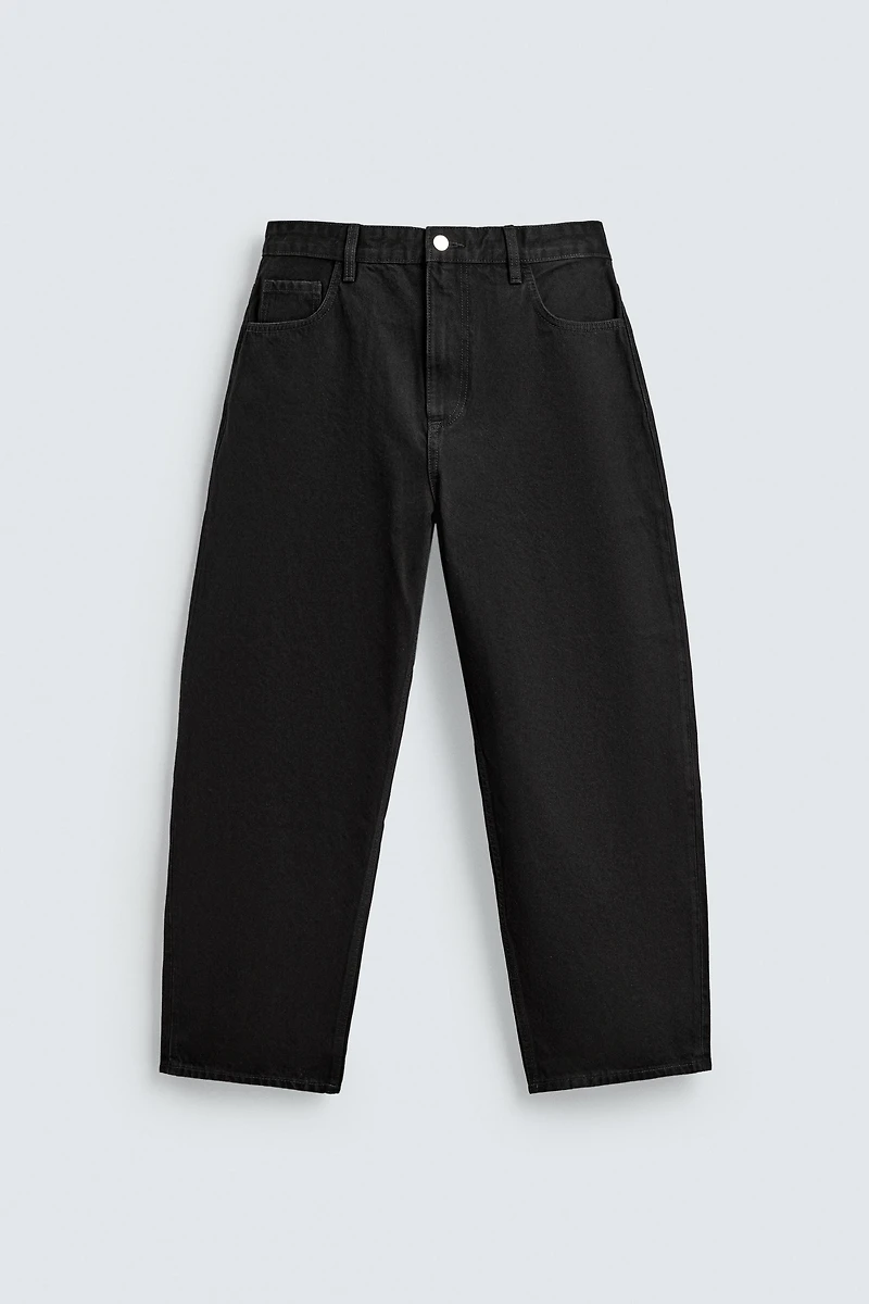 TAPERED WIDE FIT JEANS