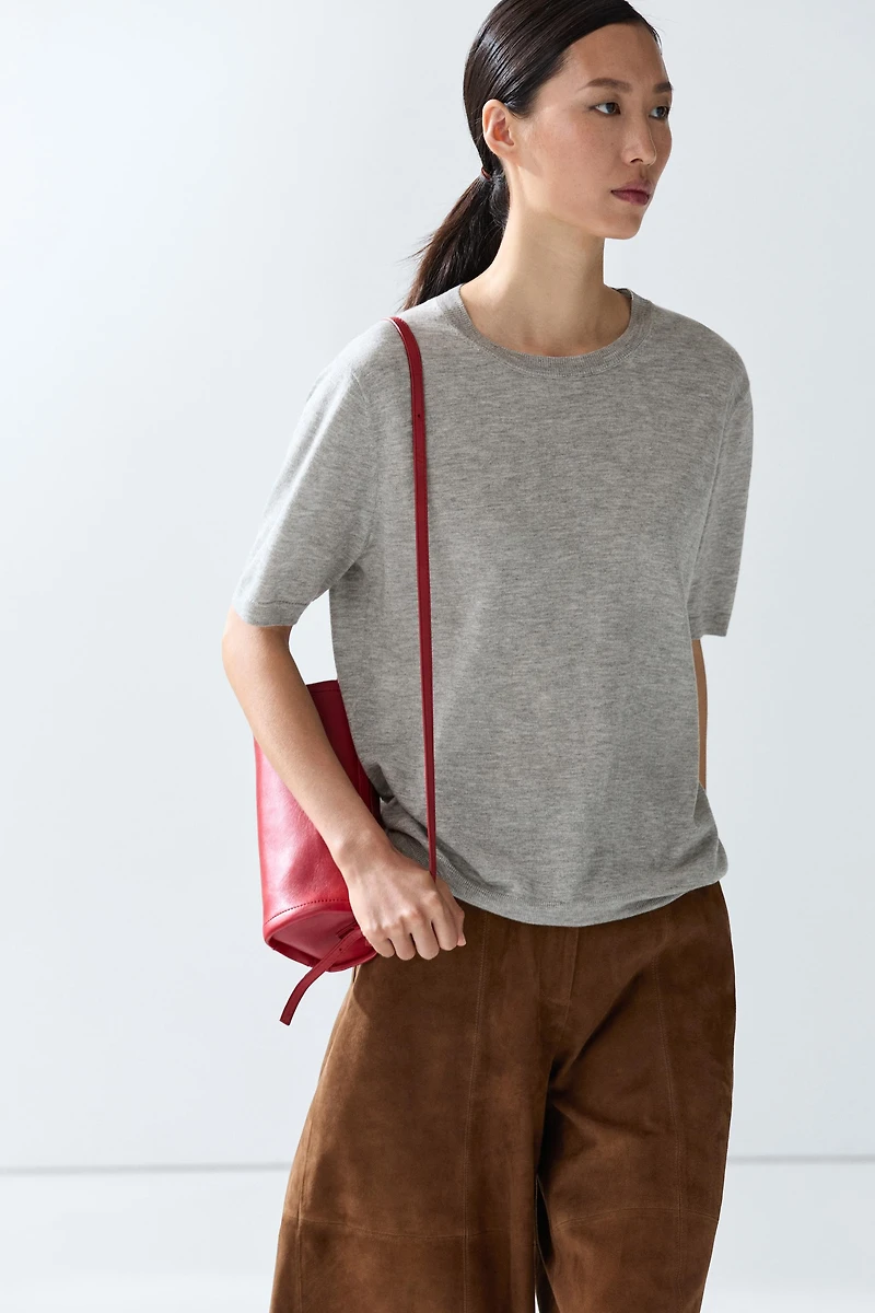 Pull en maille fine à manches courtes