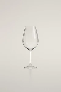 RAISED CRYSTALLINE WINE GLASS