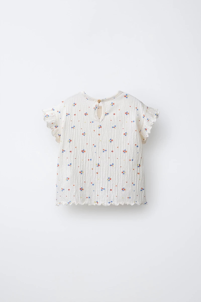 TEXTURED FLORAL T-SHIRT