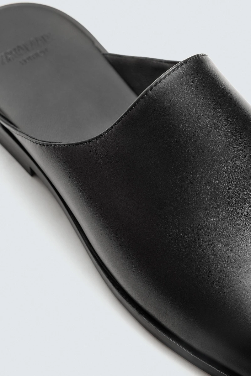 LIMITED EDITION LEATHER CLOGS