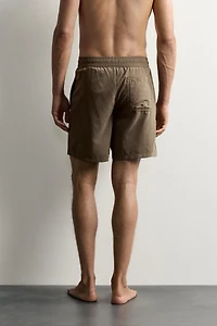 BASIC LONG SWIM TRUNKS