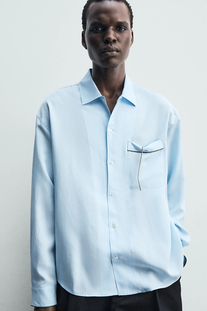 CONTRAST PIPING STRIPED SHIRT