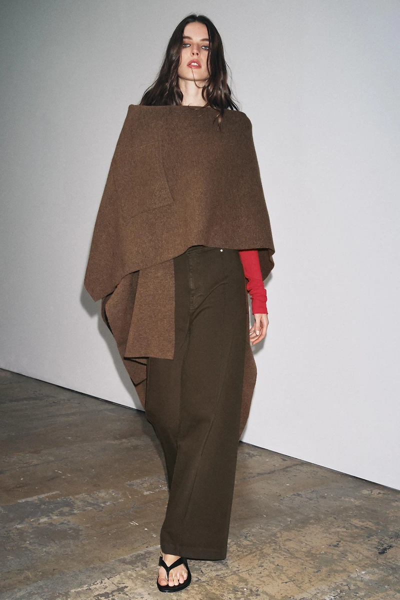 LONG KNIT CAPE
