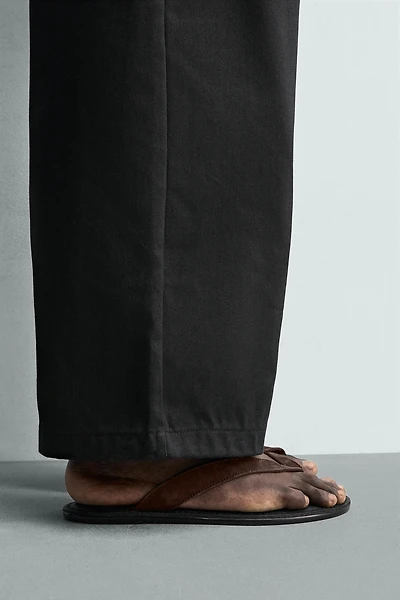 LEATHER STRAP SANDALS