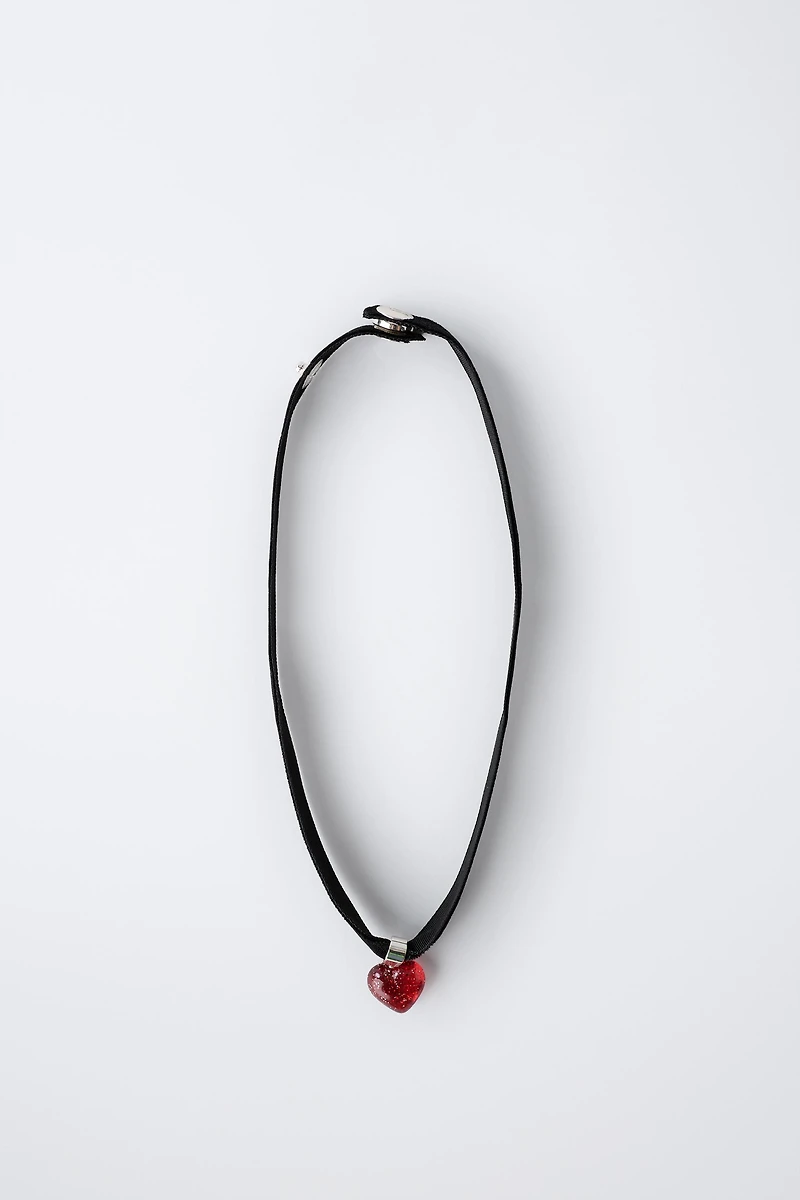 FLOCK HEART CHOKER